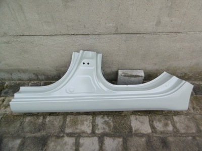 Hyundai i10 ii 13/17r - поріг лівий оригінал фото №1