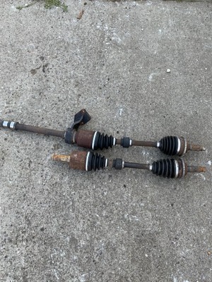 Приводной вал левая длинная mazda 6 2.0d фото №1