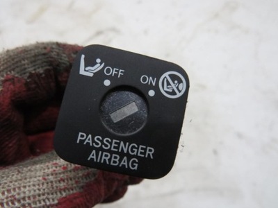 Вимикач подушка безпеки rav4 rav-4 iii фото №1