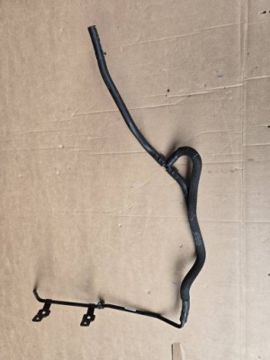 Wąż / трубка вентиляционная трубка audi rs3 8y 2024r 8v0122061b фото №1