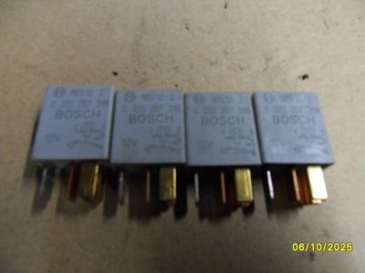 Реле bosch 12v 0332207319 90414477 фото №1