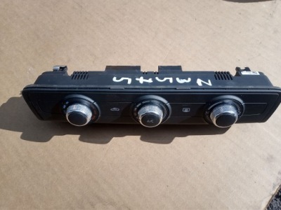 Панель кондиціонера обдув audi a3 8v 8v0820047b фото №1