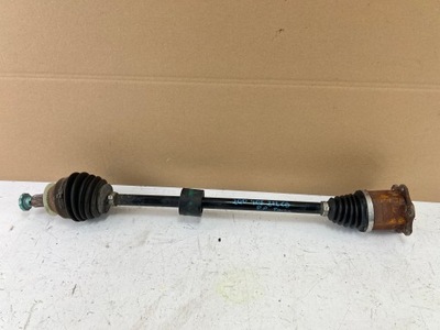 Привідний вал права передня taigo 2q0407272ca фото №1