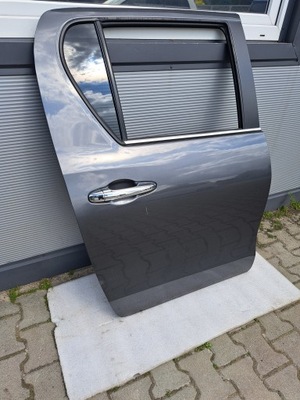 Toyota hilux viii invincible дверь правый задняя оригинал фото №1