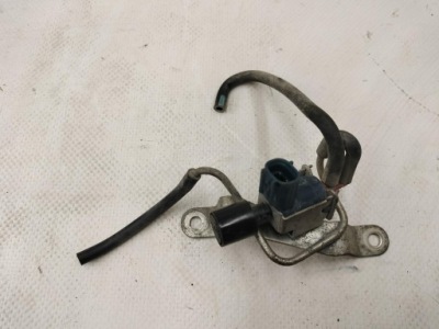 Клапан вакууму toyota hilux 2.4 d4d 17r 2586030070 фото №1