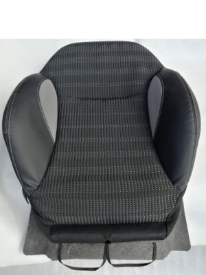 Peugeot 2008 спинка сидіння пасажира оригінал фото №1