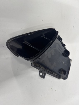 Решітка бампера правий перед smart i 2022- фото №1