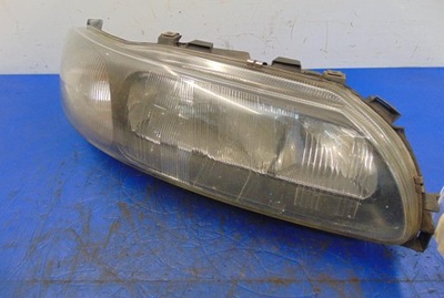 Volvo v70 фара правий 8693568 фото №1
