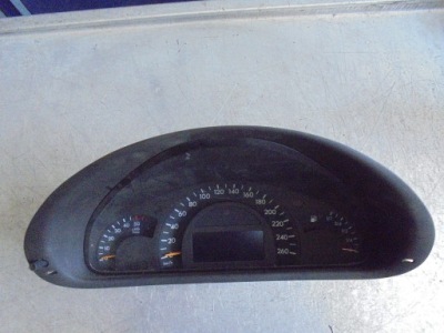 Лічильник mercedes w 203 фото №1