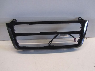 RĖMELIS SKYDELIO APŠVIETIMAS LED BMW 3 4 F30 F31 F32 OE 9358940 