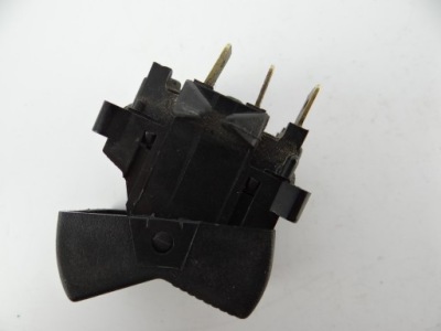 Выключатель подогрев стекло задний фото №1