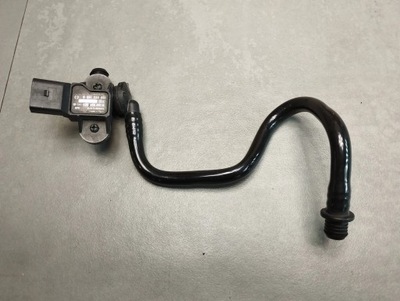 Audi q5 8r шланг вакуумa клапан 8r1611931f фото №1