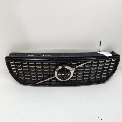 Volvo xc40 2023 решётка радиатора радиатора / решётка радиатора фото №1