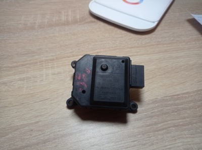 Zafira b - моторчик отопителя 309372700 фото №1