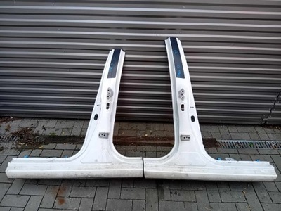 Toyota yaris iii порог правый блок двигателя 2015r фото №1