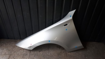 Крила лівий перед bmw e87 сріблястий фото №1