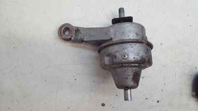 Подушка кронштейн двигателя mini cooper r50 1,6 фото №1