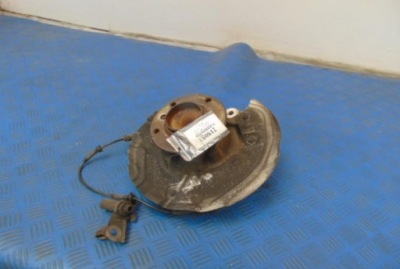 Bmw e81 1.6b hb поворотный кулак правый перед фото №1