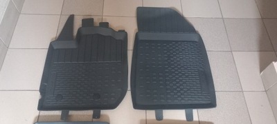 DACIA DUSTER II MATS RUBBER WITH 8201698533  