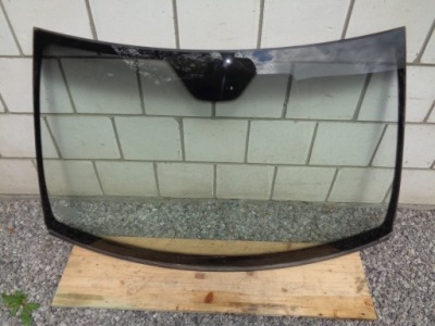 Mercedes w203 c скло передня фото №1