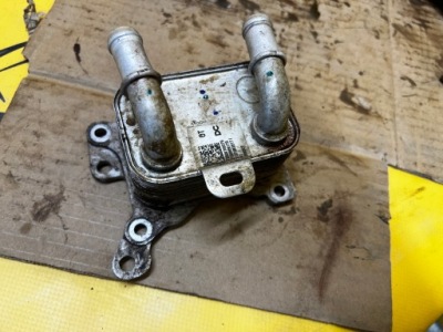 Радиатор радиатор масла dacia duster ii 1.0 tce фото №1