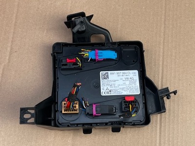 Модуль комфорта bcm audi a4 b9 lift 8w1907064cl фото №1