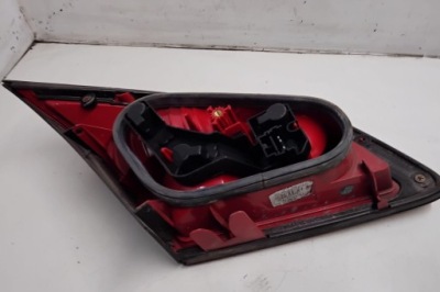 Правая лампа крышки багажника renault vel satis bj0_ 8200014363 2.2l дизель фото №1