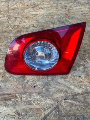 Лампа крышки задняя правая vw passat b6 3c9945094 фото №1