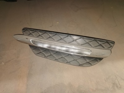 Решётка бампера led mercedes w204 a2049069000 фото №1