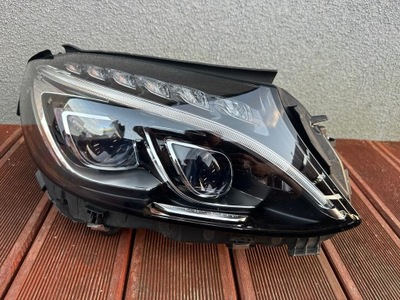 ŽIBINTAS DEŠINIOJI MERCEDES C-KLASA W205 LED INTELLIGENT 