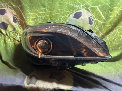 Лампа правая правый перед mercedes b w246 bi-xenon + led a2468207261 фото №1