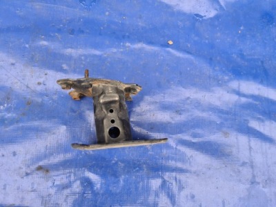 Toyota rav4 13-18 зона деформации балка задняя фото №1