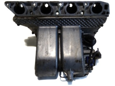 Opel vectra b 1.8 колектор всмоктуючий 90501806 фото №1