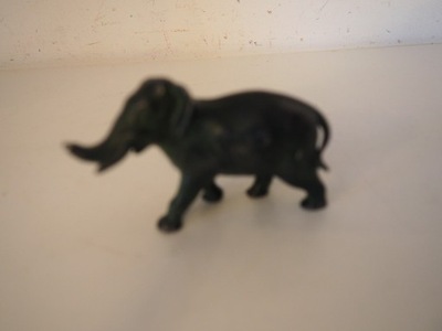 Słoń figurka z brązu