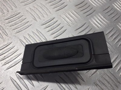 Мікровимикач кришки багажника renault clio iii 1.5 dci 8200076256 фото №1