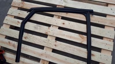 A4 b9 8w s4 прокладка двері скло sline правий задня фото №1