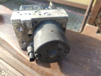 Audi a4 b7 насос гальмівна фото №1