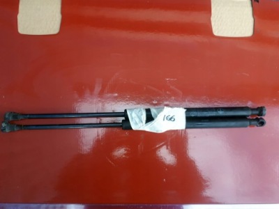 Амортизатор капот alfa romeo 166 комплект фото №1