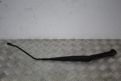 Важіль двірники праве chevrolet cruze фото №1