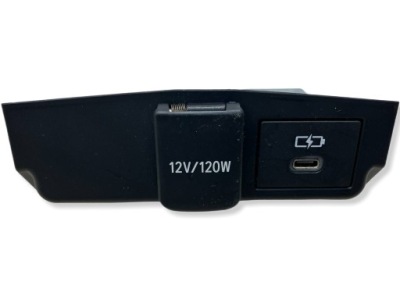 Corolla e21 рестайлинг  защита заглушка разъём прикуривателя usb-c typ-c фото №1