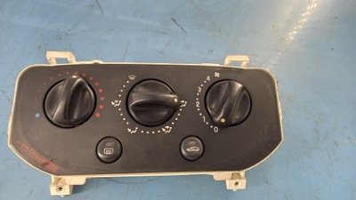 Панель обдув renault clio 2 1.447.450.00 фото №1