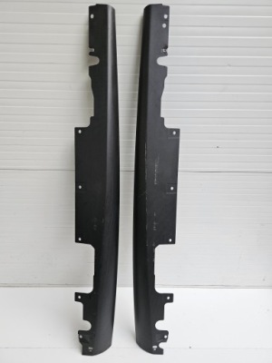 Ferrari roma f169 карбон молдинг поріг права ліва фото №1