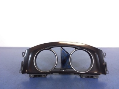 Vw golf vii lift захист рамка спідометра 5g0857059 фото №1
