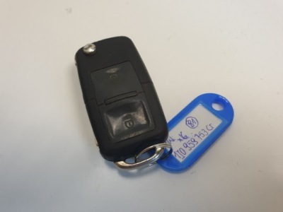 Vw golf passat polo ключ pilot 1j0959753ct фото №1