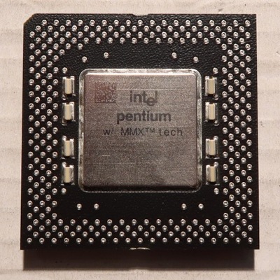 Procesor Intel Pentium MMX 233MHz SL27S