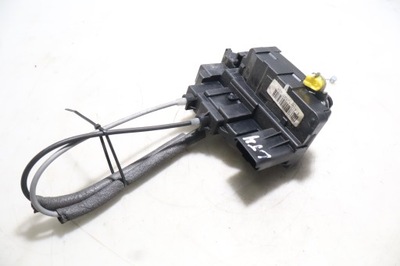 Замок лівий задня двері hyundai i20 i lift фото №1