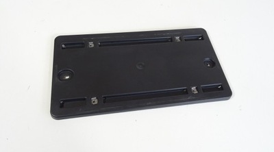 Audi q3 подкладка номерного знака молдинг бампер перед фото №1