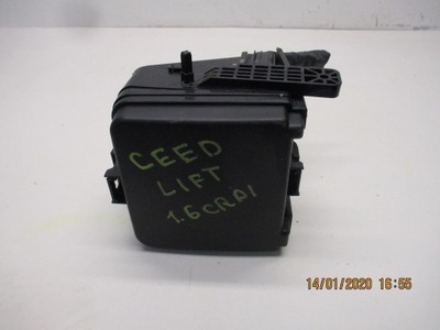 Корпус коробка предохранителей kia ceed i 1.6 crdi фото №1