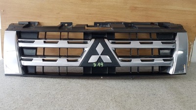 Mitsubishi pajero iv 11-14 решітка радіатора решітка радіатора d 19 фото №1