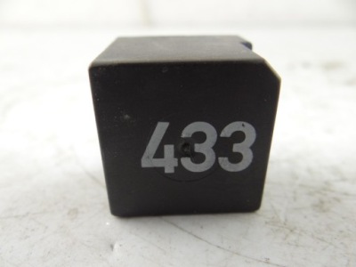 Реле 433 skoda octavia ii 3d0 951 253a фото №1